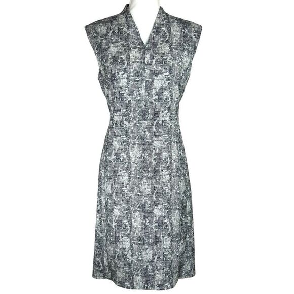 M.M. Lafleur The Aditi Dress in Crackle Black & Ivory V-Neck Sleeveless Sheath 0 - Picture 1 of 9